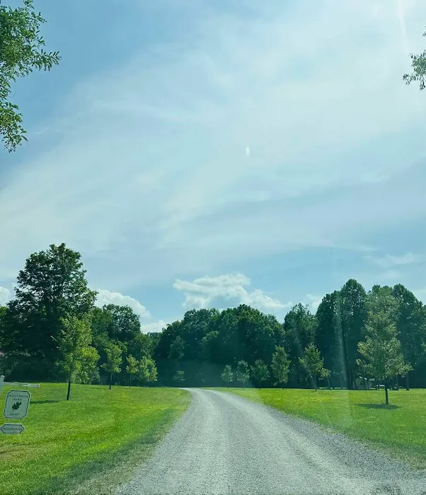 Hollybrook Farm Campground Picture 3
