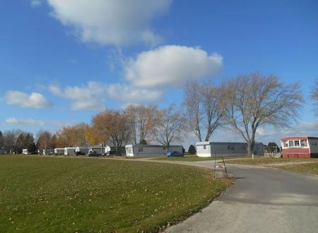 Breckenridge Manufactured Home Community