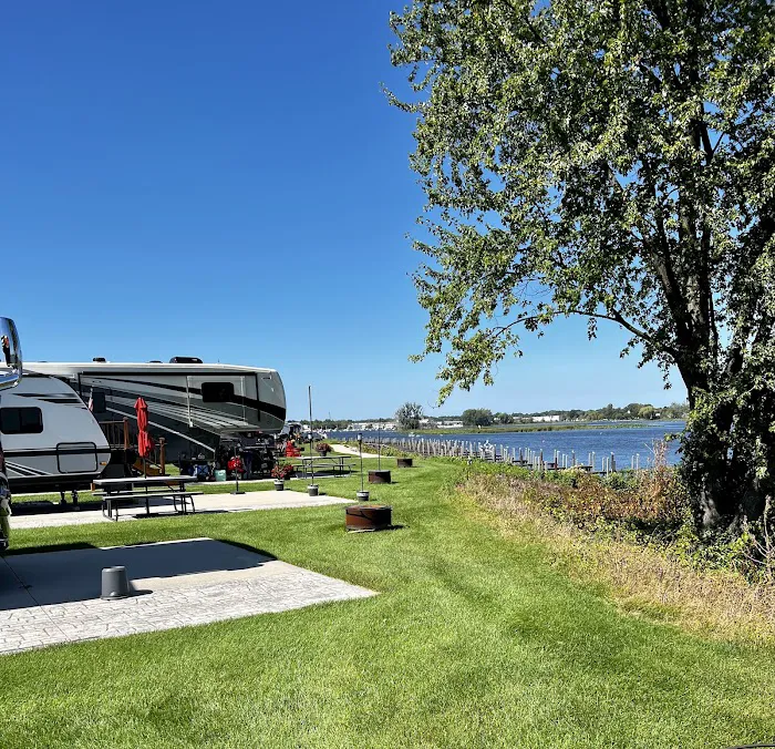 Eastpointe RV Resort Picture 7