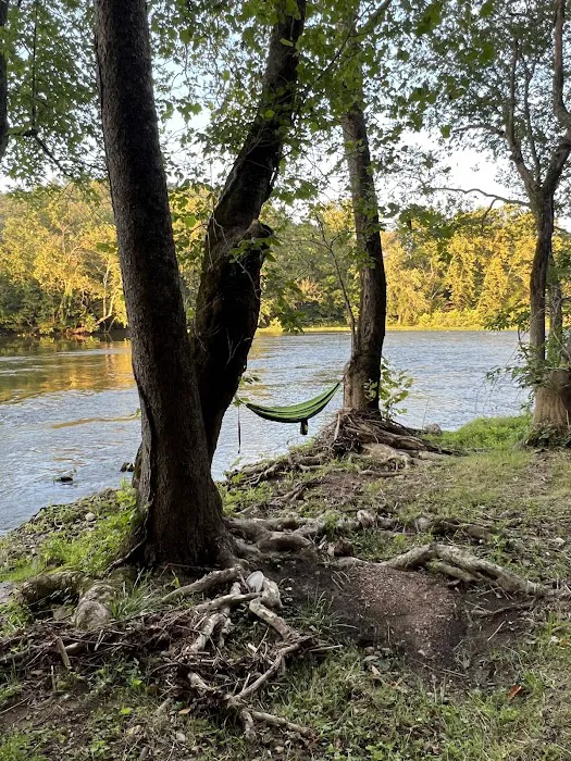 Smith Tract Campground Picture 1