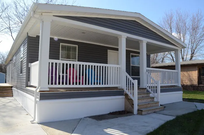 New Durham Estates Land Lease Community and Manufactured Home Dealer Picture 10
