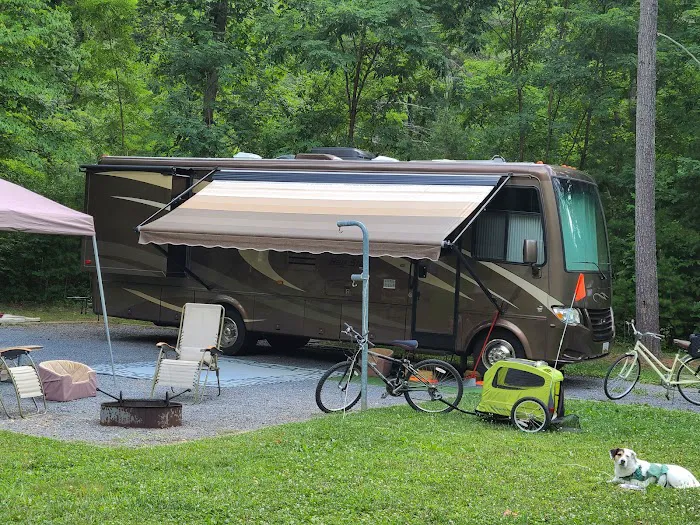 Whispering Pines Campground Picture 5