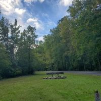 Whispering Pines Campground ico