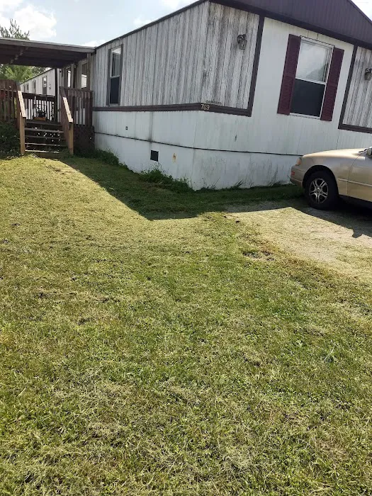Treehaven Mobile Home Park Picture 8