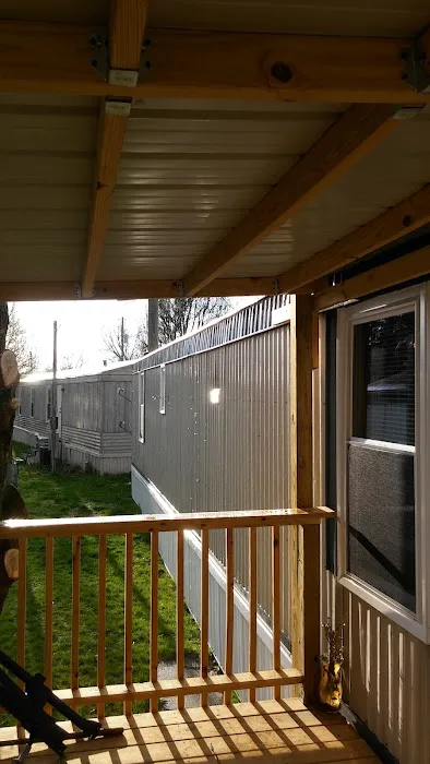 Co-Z Mobile Home Park Picture 2