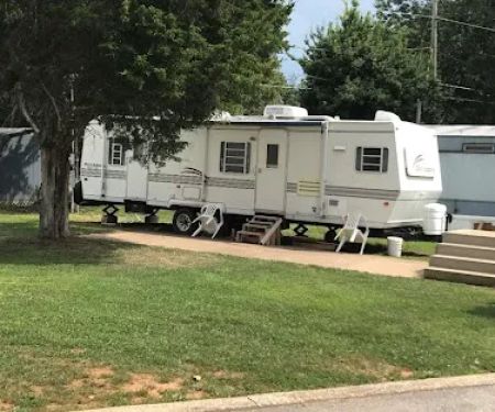 Co-Z Mobile Home Park