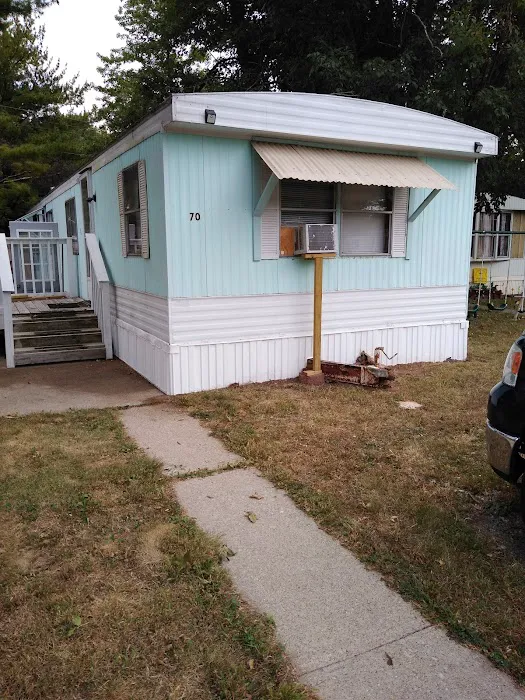 The Village Green - Manufactured Housing Community Picture 10