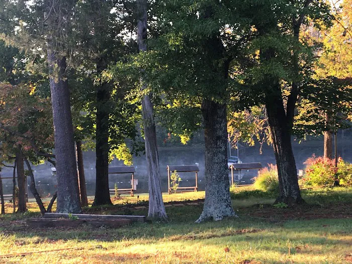 Paradise Lake Family Campground Picture 6