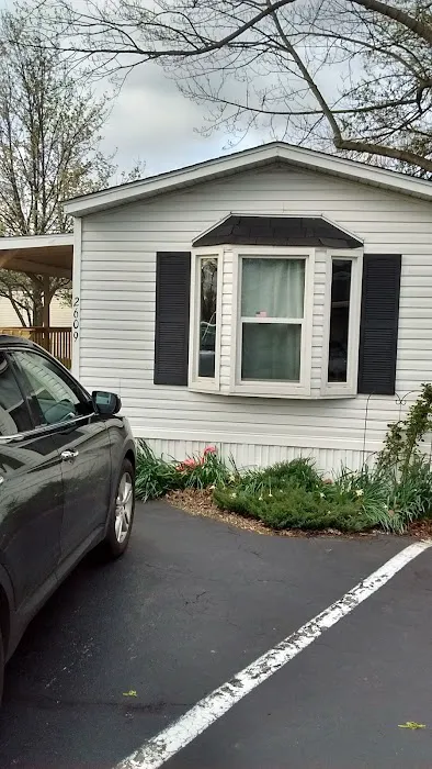 Homestead Mobile Home Park Picture 2