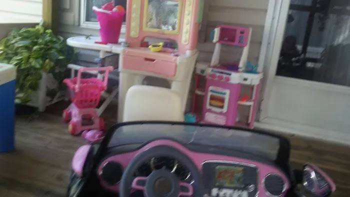 Homestead Mobile Home Park Picture 3