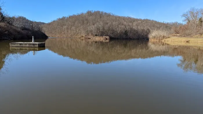 Curtisville Lake and Campground Picture 1