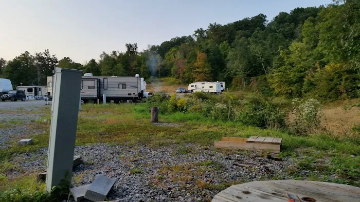 Tymber Park Campground Picture 10