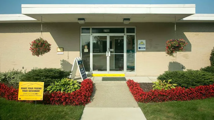 St. Clair Place Picture 8
