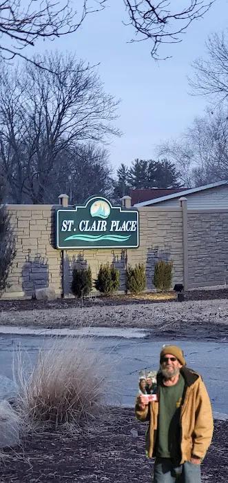St. Clair Place Picture 5