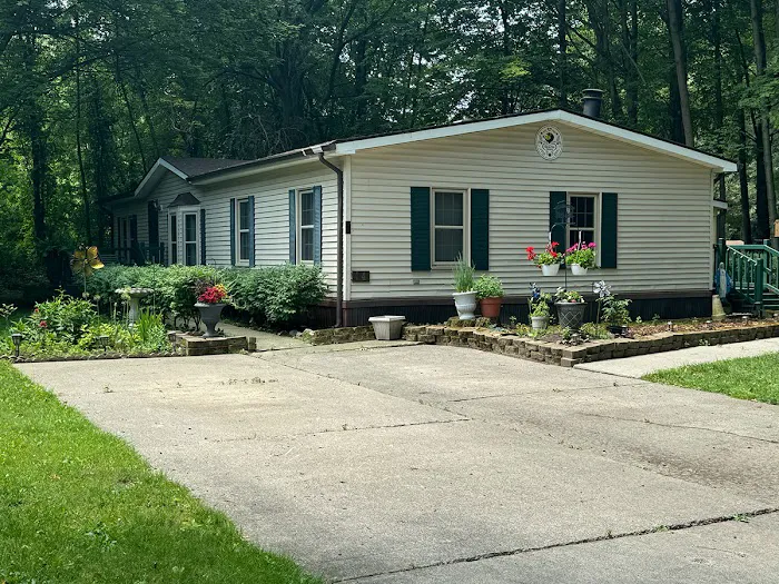 My Place at Thorn Hollow Picture 2
