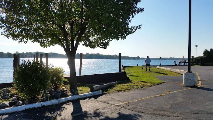 Seaway Trailer Court Picture 4