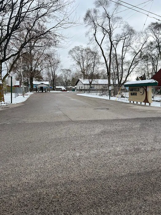 Fairfield Manor Mobile Home Community Picture 4