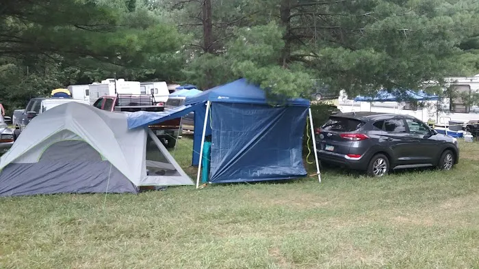 Jambo Campground D Picture 10