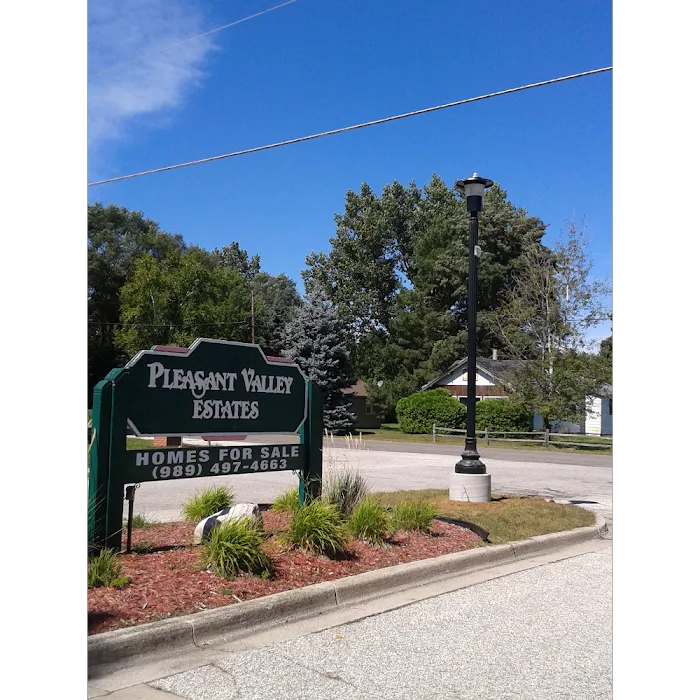 Pleasant Valley Estates Mobile Home Community Picture 2