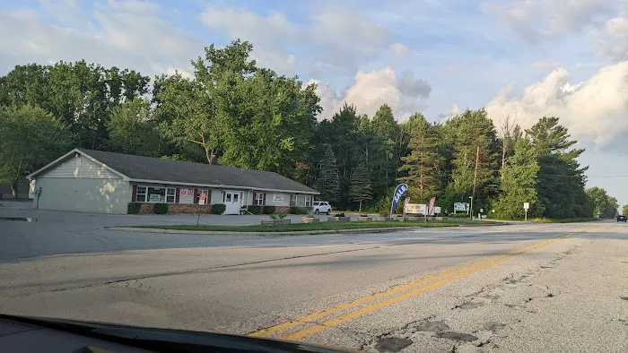 Victoria Woods Mobile Home Park Picture 3