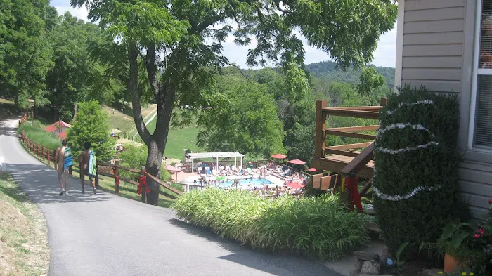 Roseland Resort & Campground Picture 6