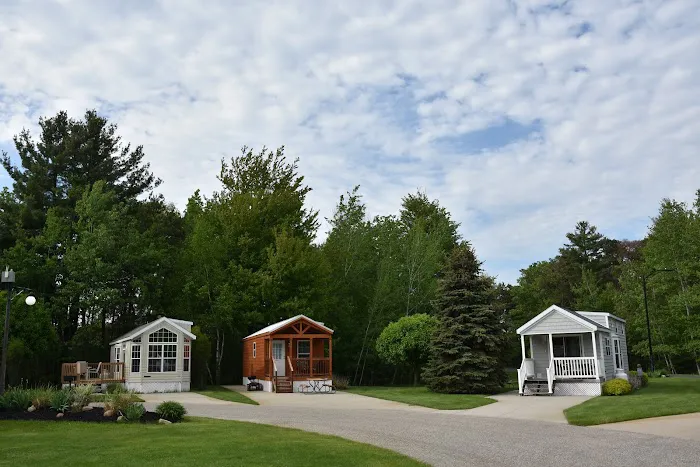 Vacation Station RV Resort Picture 2