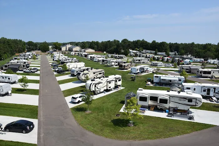 Vacation Station RV Resort Picture 10