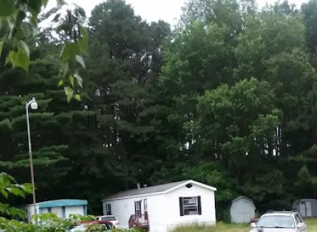 Holiday Village Park