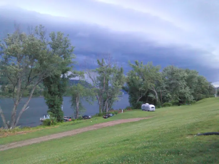 Mullett's Campground Picture 3