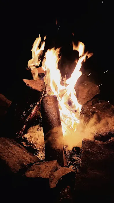 Lake Pemaquid Camping Picture 6