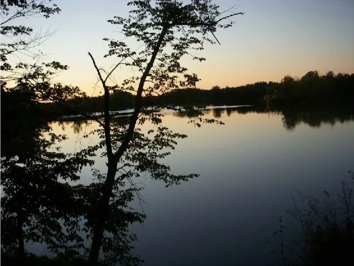 Lakefront Estates Picture 3