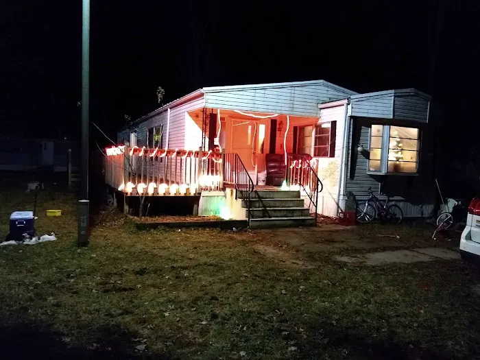Whispering Pines Housing Community Picture 2