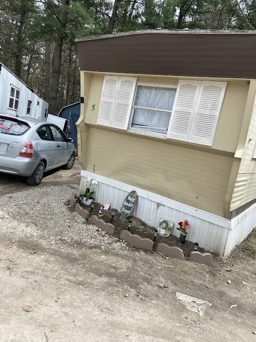 Lake View Trailer Court Picture 3