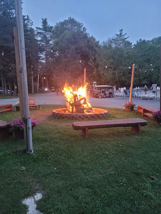 Yogi Bear's Jellystone Park at Yonderhill in Madison, ME Picture 6