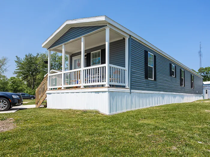 Forest Oaks Mobile Home Park Picture 4