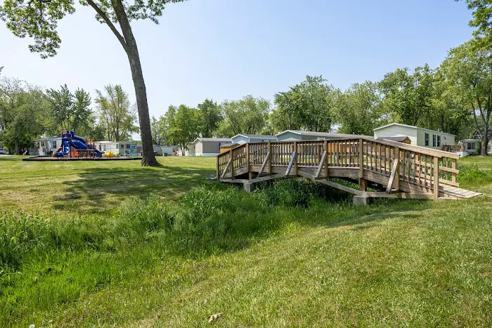 Forest Oaks Mobile Home Park Picture 10