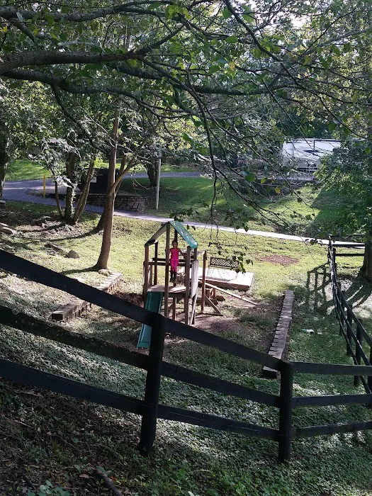Chimney Rock RV Park Picture 2