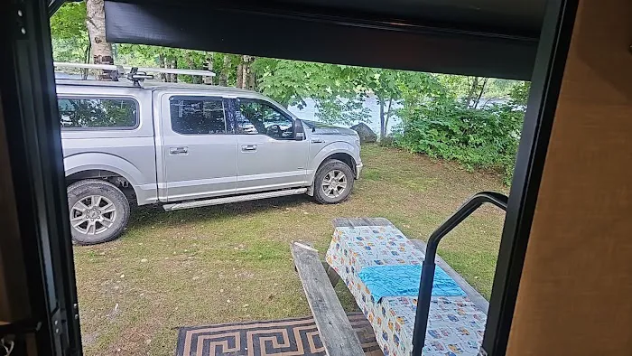 Riverdriver's Campground & Lodging Picture 9