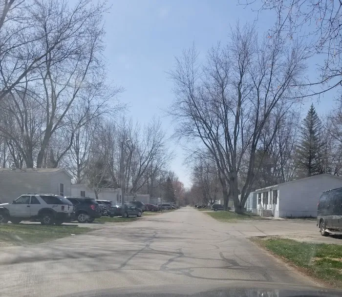 Woodvalley Mobile Home Park Picture 5