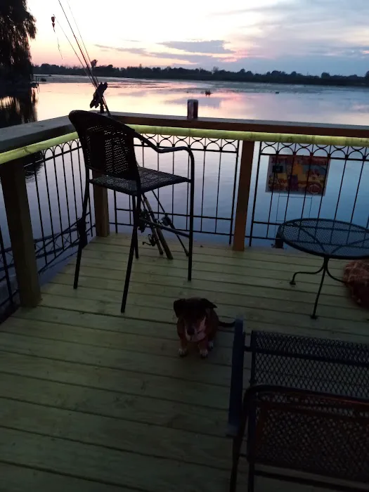 Water Front Saginaw Bay (1) RV Site-All Year-WiFi,30AMP,Water Picture 3