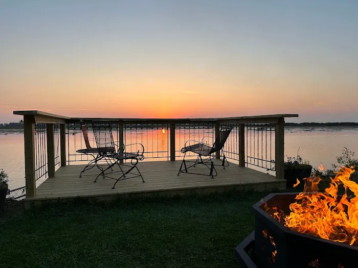 Water Front Saginaw Bay (1) RV Site-All Year-WiFi,30AMP,Water Picture 5