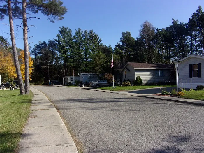 Evergreen Estates Picture 5