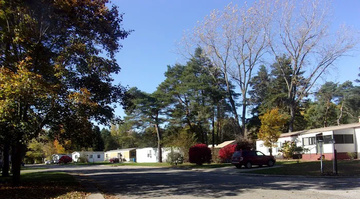 Evergreen Estates Picture 10