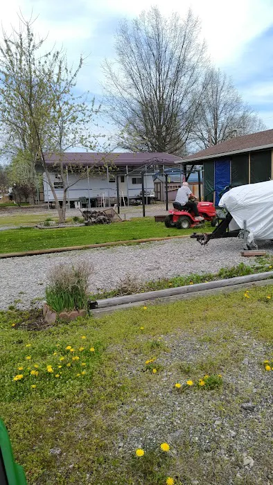 Lakeside Campground Picture 1