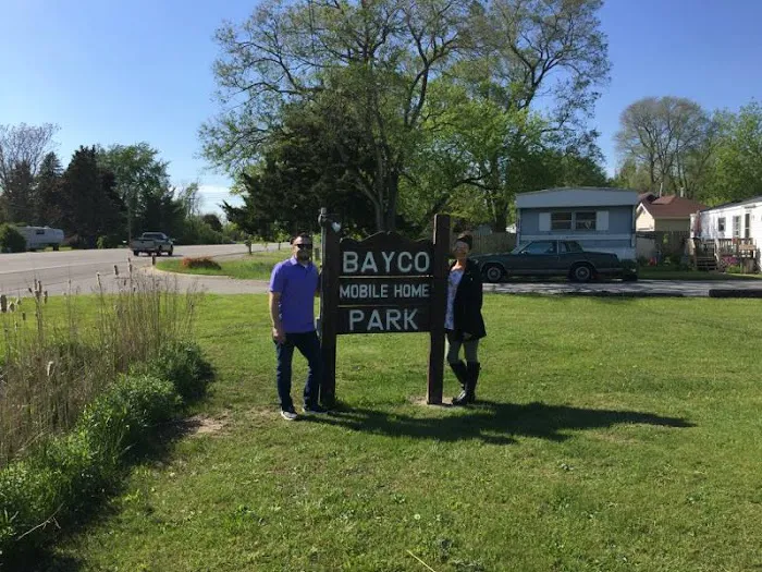 Bay City Mobile Home Park Picture 4