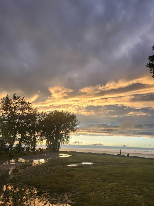 Sunset Bay Marina & RV Park Picture 5