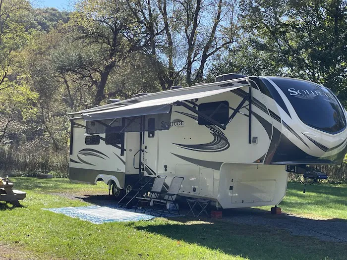 Marlinton Creek and Trail Campground Picture 2
