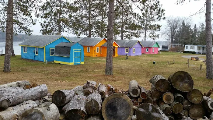 Pleasant Beach Resort, RV Lots, Cabins and Pool Picture 5
