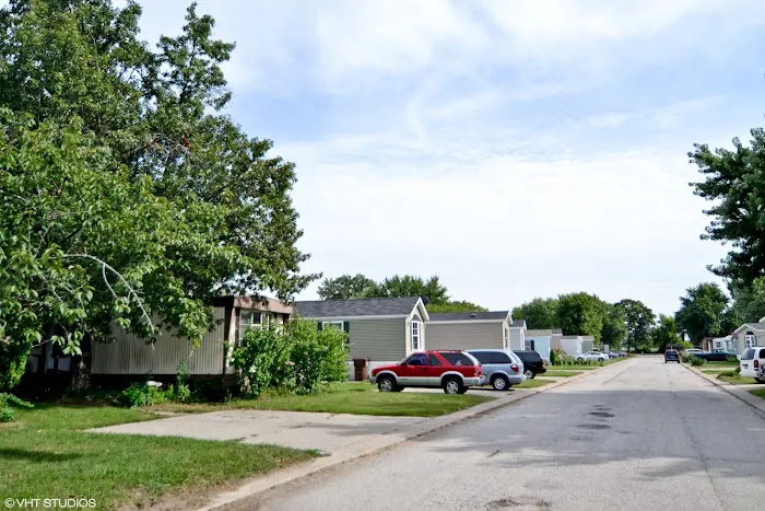 Mansard Du Lac Manufactured Home Community Picture 5