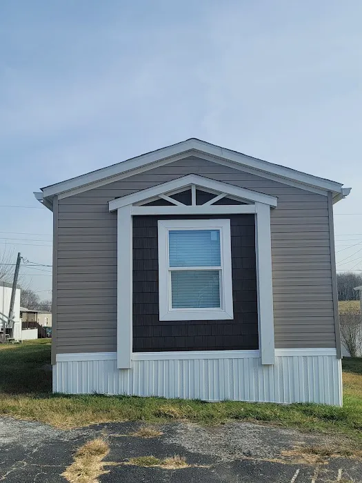 Imperial Estates Mobile Home Community Picture 3